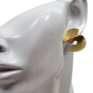 Vintage 80s Revival Gold Tone Double Fan Statement Earrings | Sculptural Ribbed